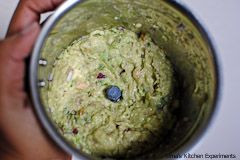 how-to-make-mexican-guacamole-6