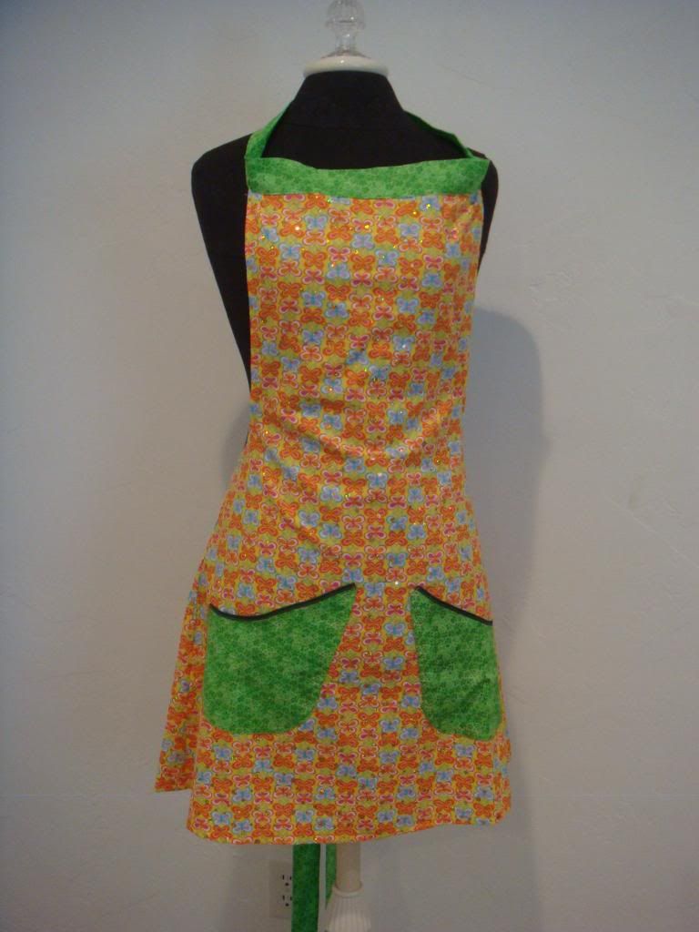 “Aivree Aivree Apron