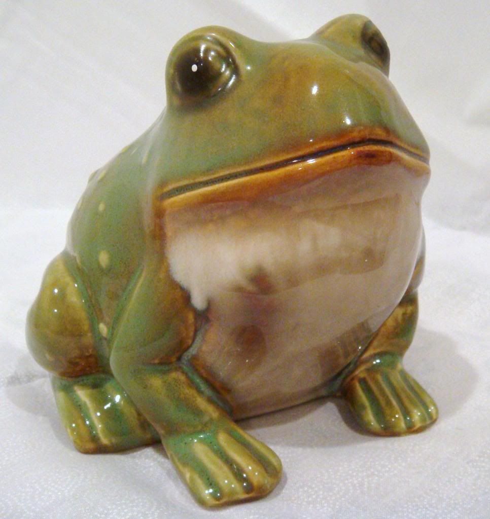 Porcelin Frog Porcelin Frog