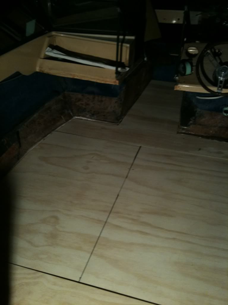 BoatFloor.jpg