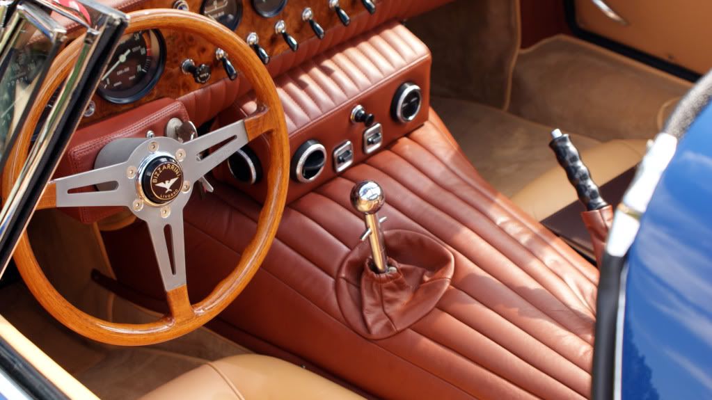 Bizzarrini interior