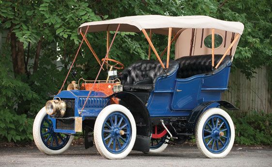 1904 Cadillac Model F Four-Passenger Touring