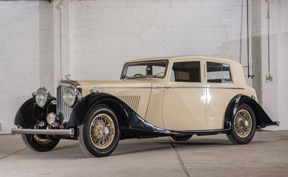 1937 Bentley 4.25-Litre Saloon by Mann Egerton