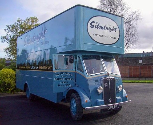 1951 Guy Otter Pantechnicon