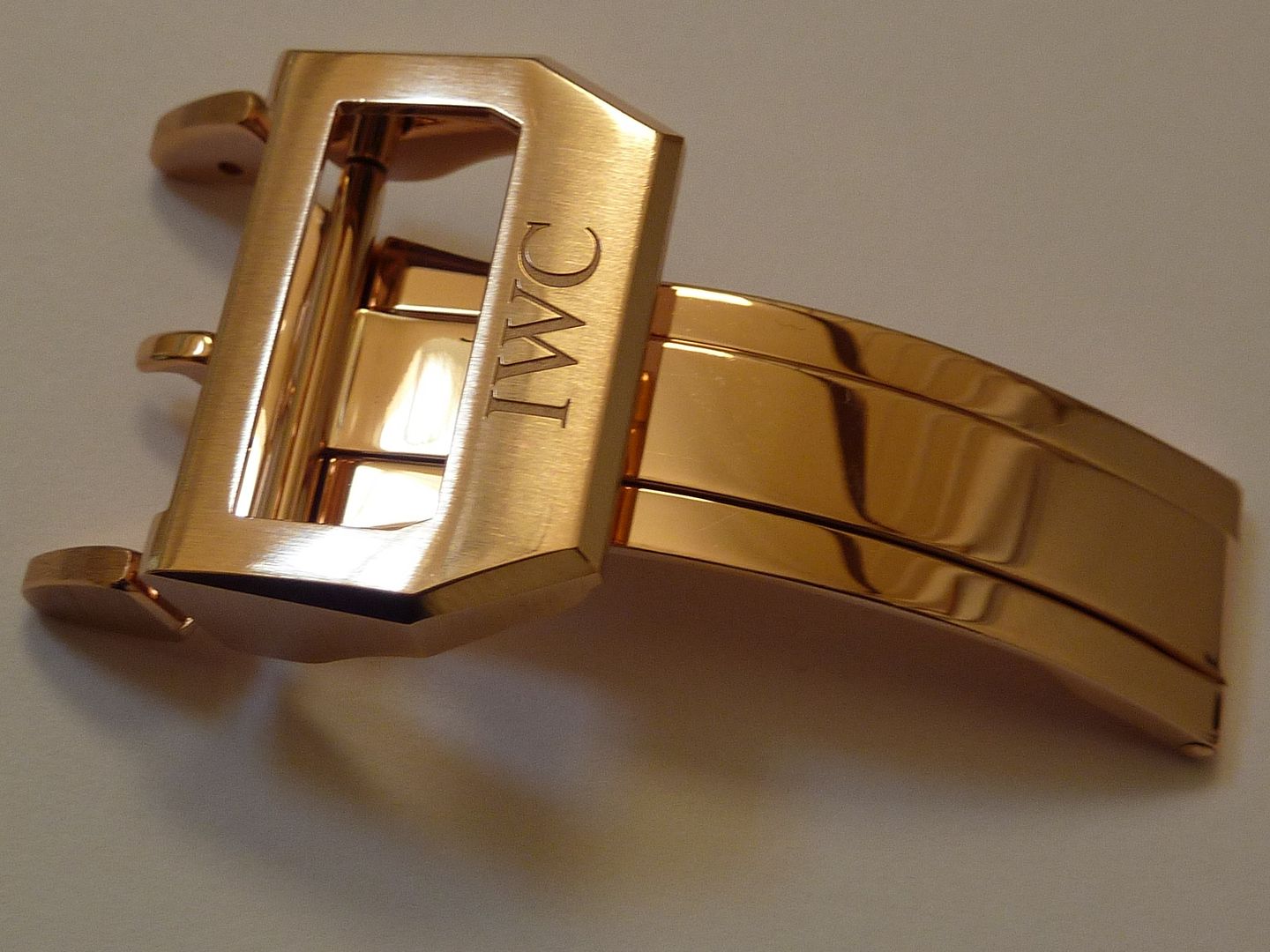 Genuine Authentic IWC 18K ROSE GOLD 18mm Deployment Deployant Clasp ...