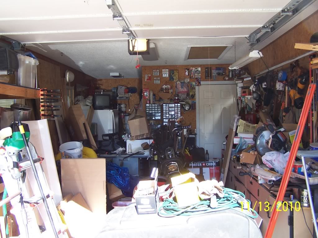 The transformation from Garage to woodworking shop has 