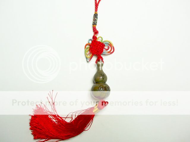 FENG SHUI WU LOU SANDALWOOD TASSEL HANGING, Asian Gift  